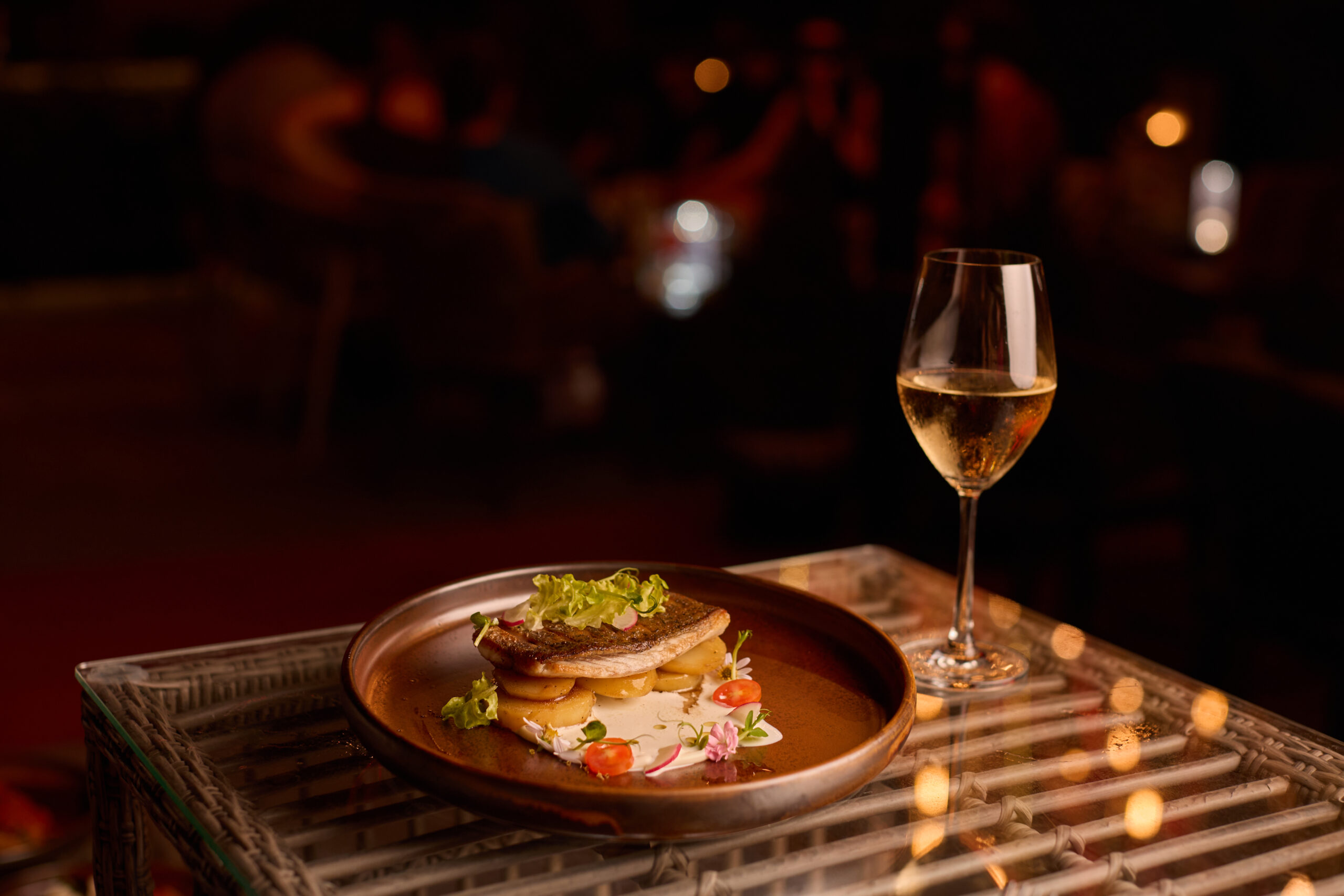 Best Bar in Khao San : Sanay Rooftop Bar 7 FOOD SANAY BAR87